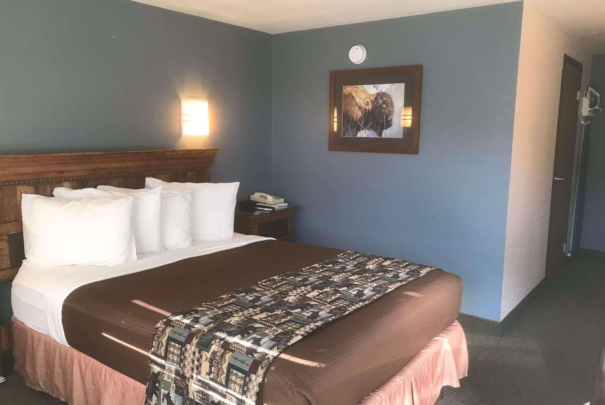 Travelodge By Wyndham Gardiner Yellowstone Park North Entr Екстериор снимка
